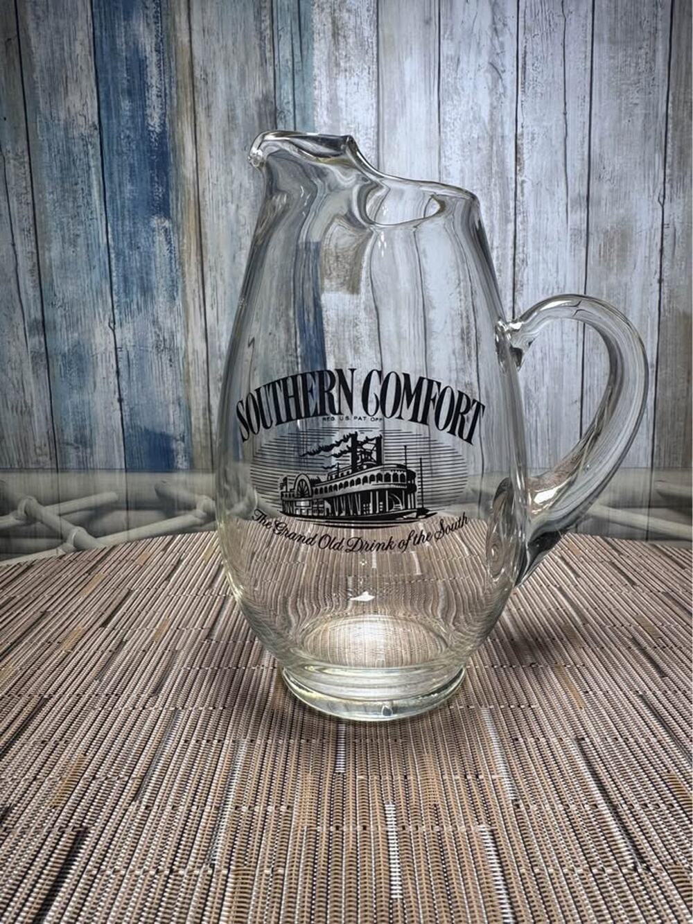 Vintage Southern Comfort Glass Advertising Pitcher – Riverboat Logo. Bar decor